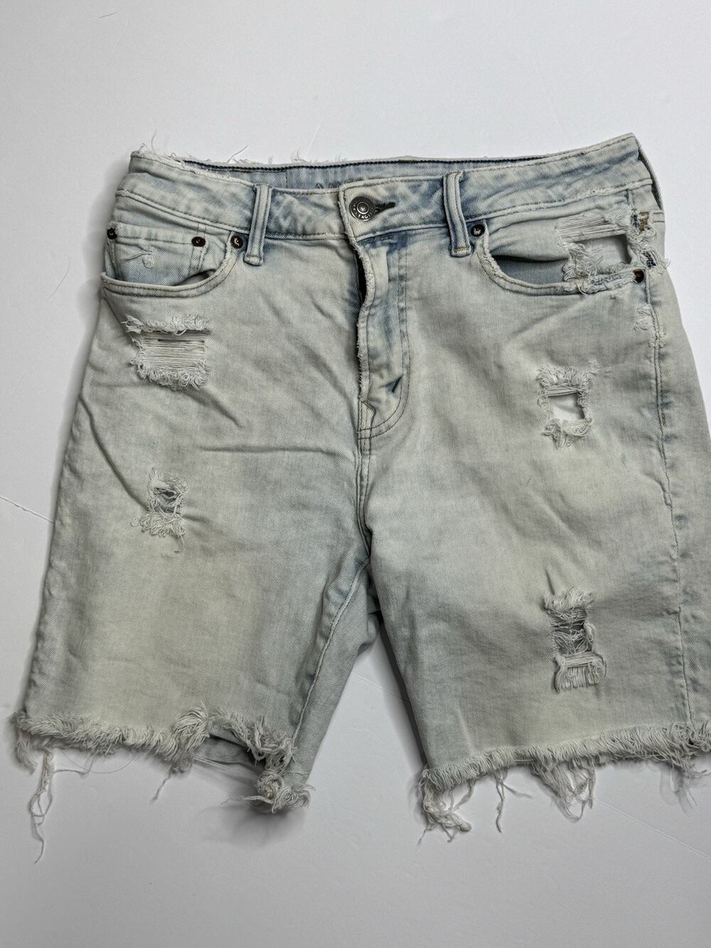 American Eagle Men’s AirFlex Athletic Denim Shorts 30 Light Wash Ripped Raw Hem
